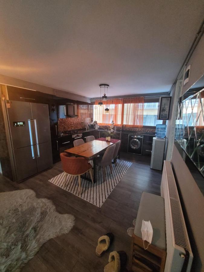 Ferienwohnung Hayat Apartman Izmir Exterior foto